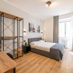  Apartment Binario Verticale
